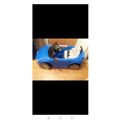 **electric car. Blue Audi