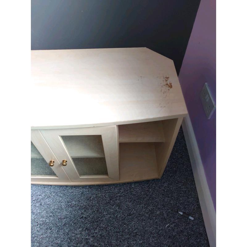 TV cabinet