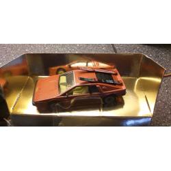 Corgi CC04704 LOTUS ESPRIT TURBO