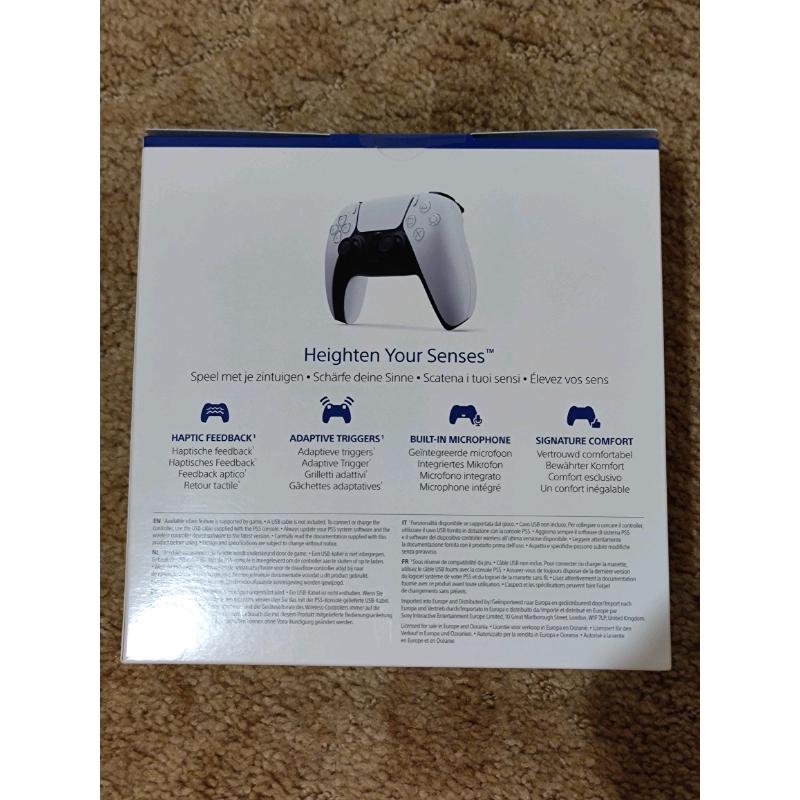 PS5 DuelSense Controller