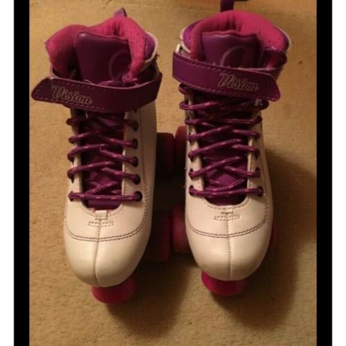 Skates