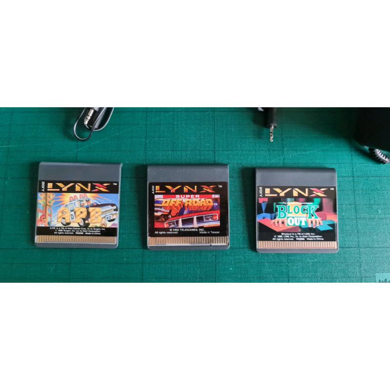 Original Atari Lynx + 3 games & accessories