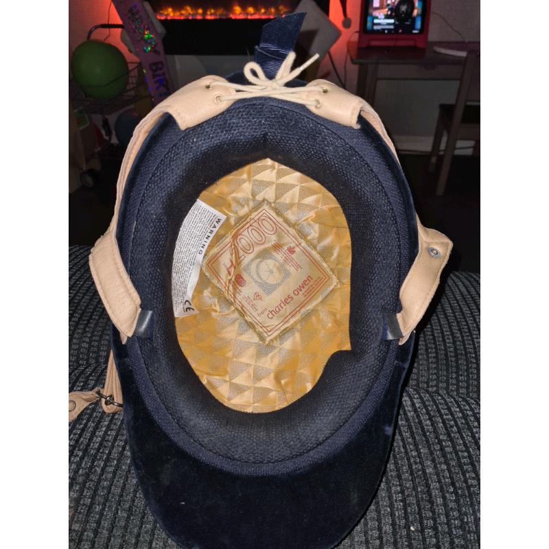 Charles owen size 7/57 navy H2000 Riding hat