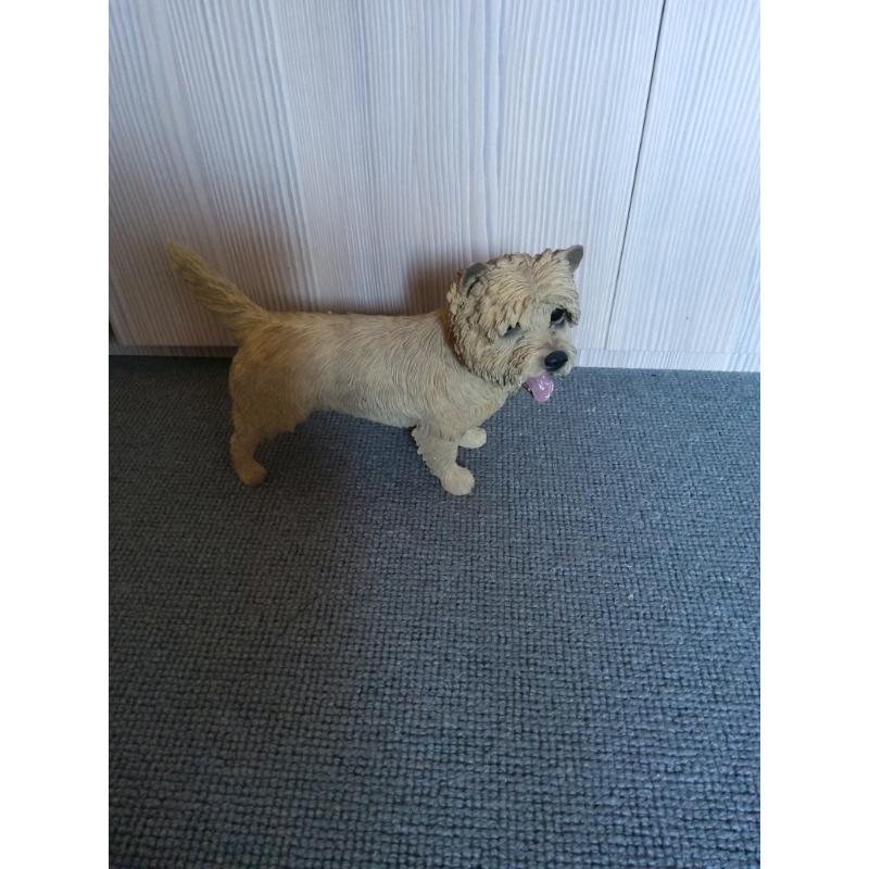 Cairn Terrier standing 10 inches across, height 7 inches . Vgc