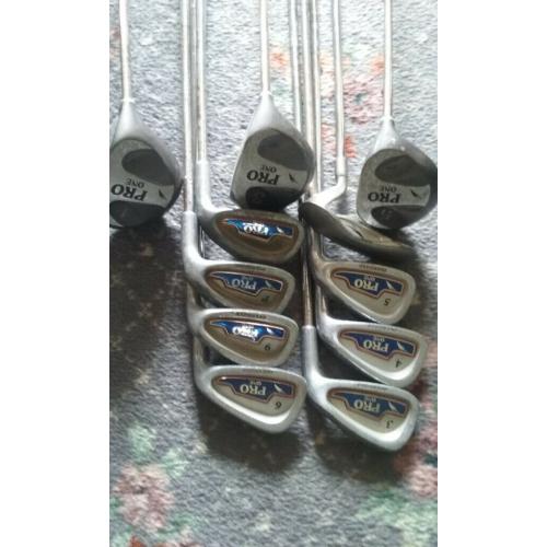 golf clubs (Donnay Pro 1)