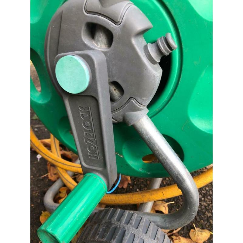 Hozelock 25m hose roll