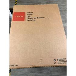 BRAND NEW GAS ON GLASS BLACK HOB - 5 BURNER