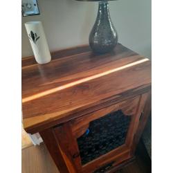 Stunning dark wood unit with bkack wrought iron finish