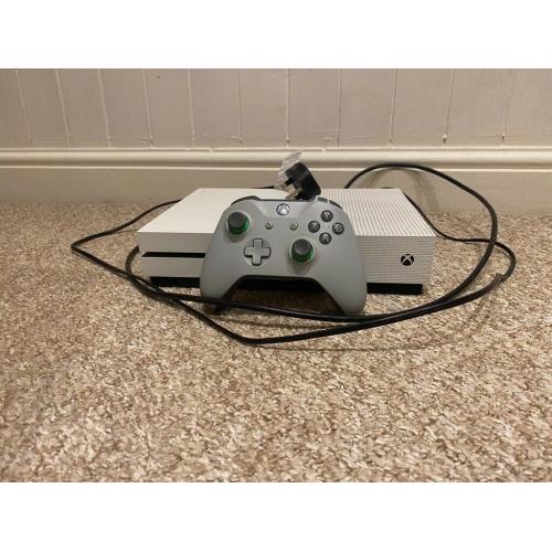 White Xbox One
