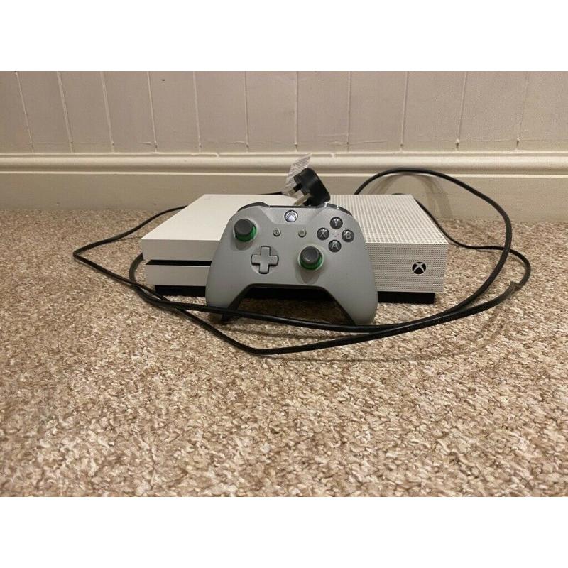 White Xbox One
