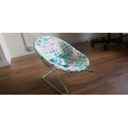 Baby bouncer