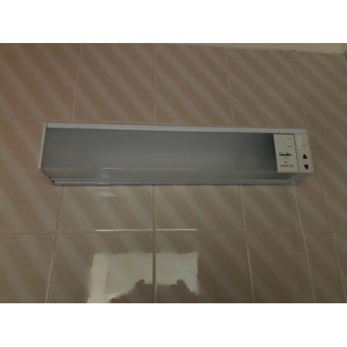 Bathroom Linolite shaver light