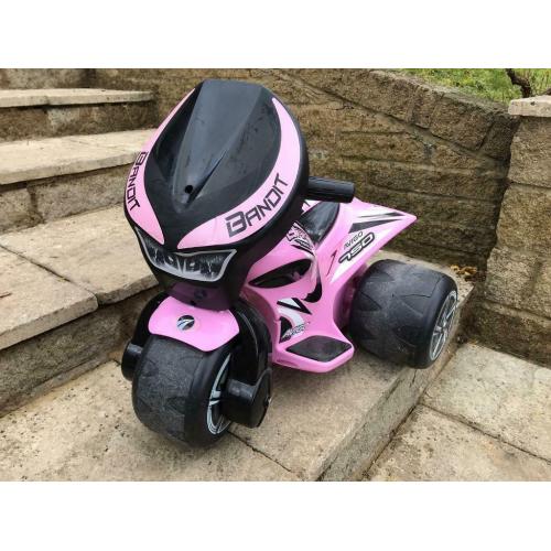 Avigo Bandit 750 child's pink electric trike: hardly used with original charger
