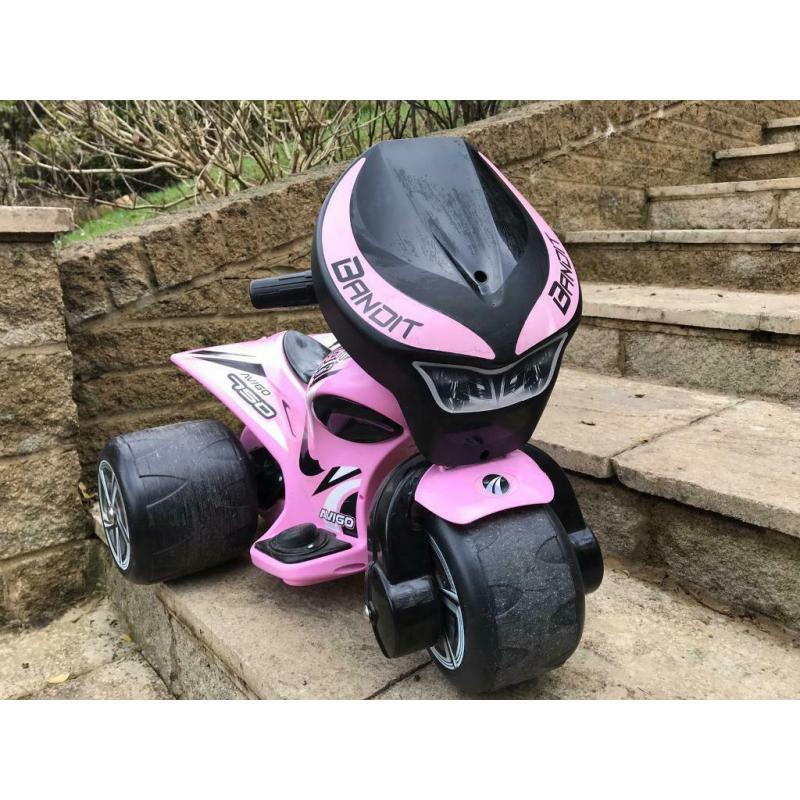 Avigo Bandit 750 child's pink electric trike: hardly used with original charger