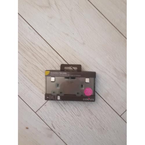 Double plug socket and usb charger