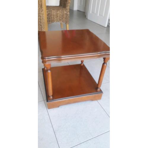 Lamp Table