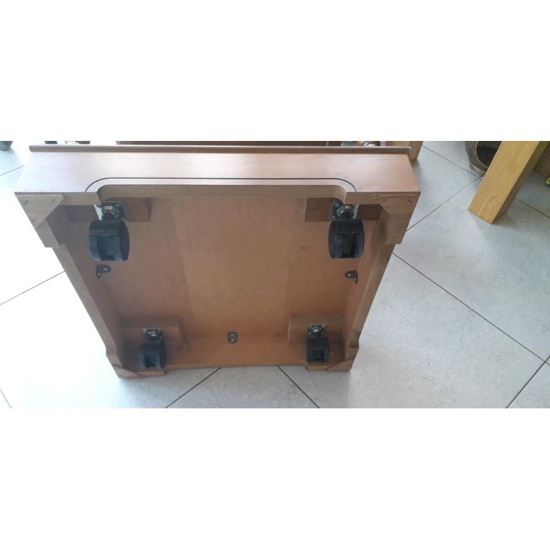 Lamp Table
