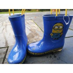 Kids wellington boots