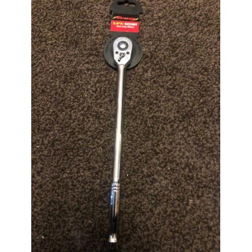 Long 3/8 ratchet
