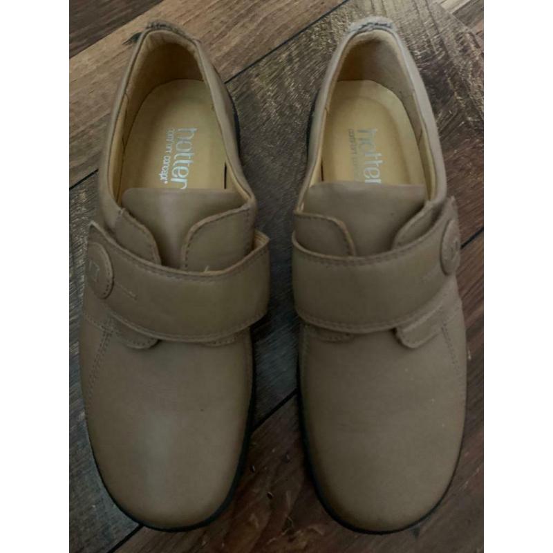 Ladies hotter shoes