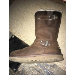 Kensington ugg boots size 3