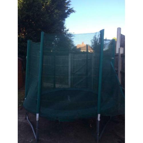 Trampoline 8 foot