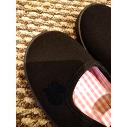 Brand New Girls Plimsolls / Gym Rubbers Size 1