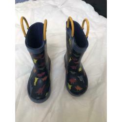 Toddler dinosaur print wellies - size 5
